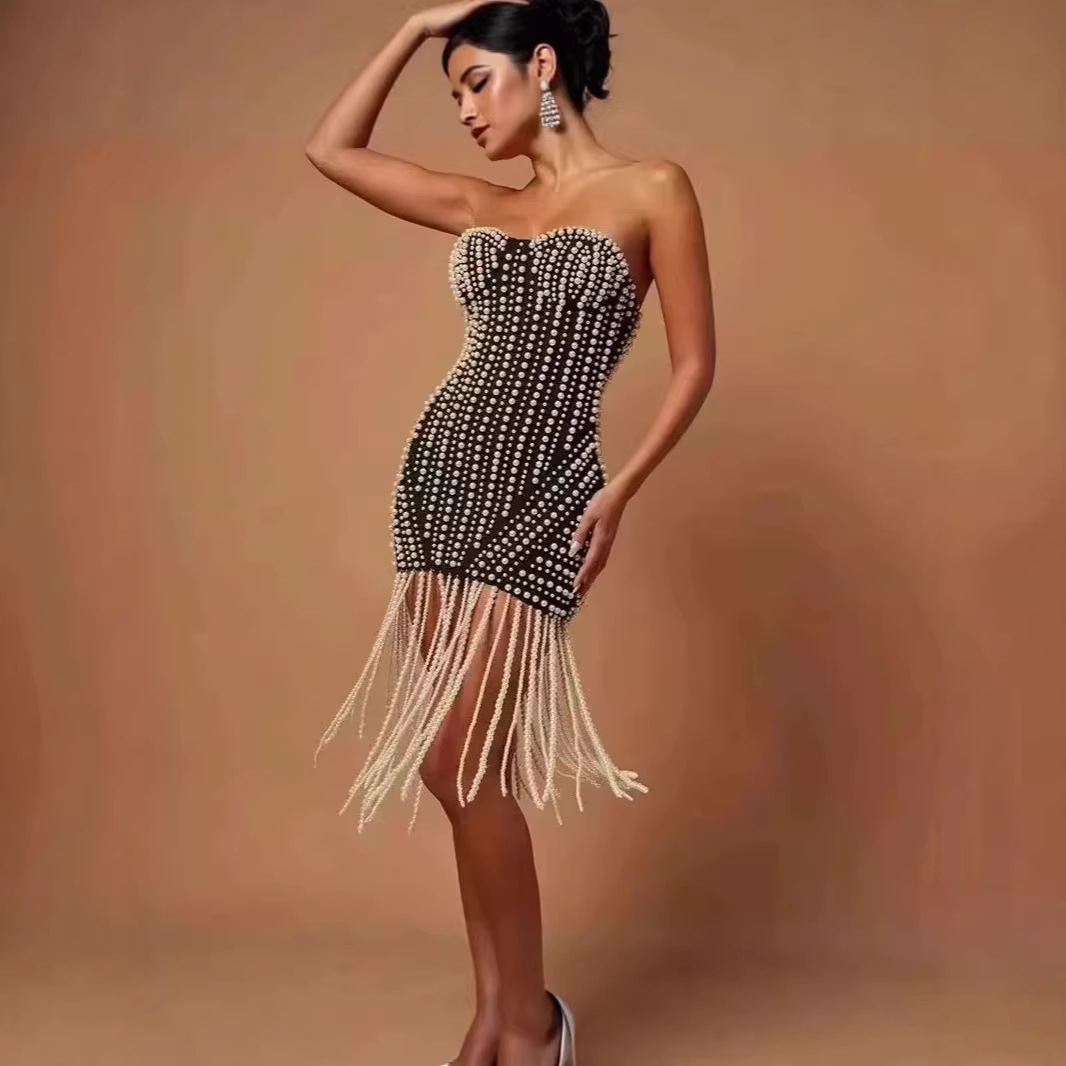 Women'S Fashion Dresses Images - فستان سهرة قصير ضيق بدون حمالات