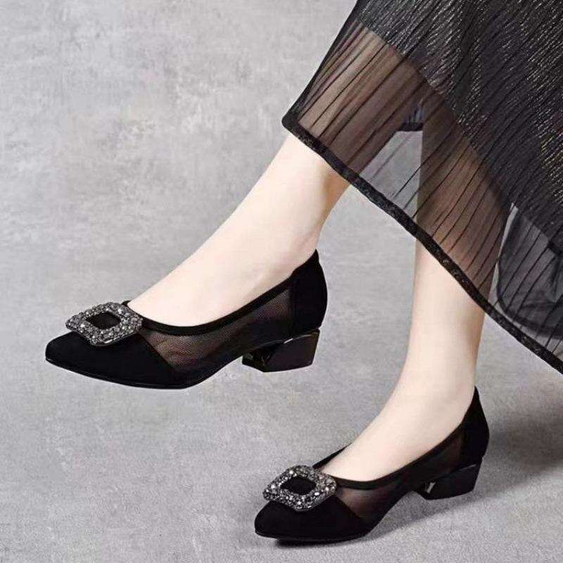 Women Fashion Heels - أحذية نسائية أنيقة بكعب مربع ومقدمة