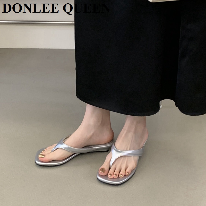 صنادل نسائية عصرية بكعب ويدجز  - مراجعة Women Queen Fashion وسعره