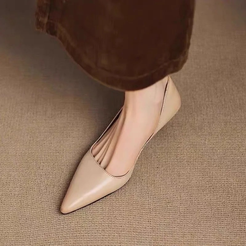 حذاء نسائي بكعب ستيليتو بمقدمة - مراجعة Women Fashion Heels وسعره