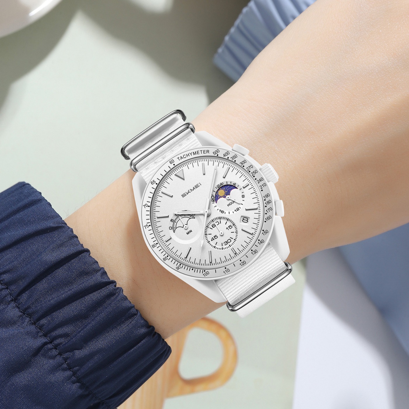 ساعة كوارتز عالية الجودة متعدد - مراجعة Fashion Women Watch وسعره